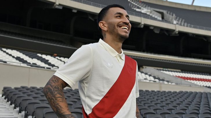 Ángel Correa llega a River Plate tras amenazas a su familia en México